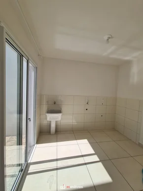 Excelente Sobrado A Finalizar Na Colonia Dona Luiza.