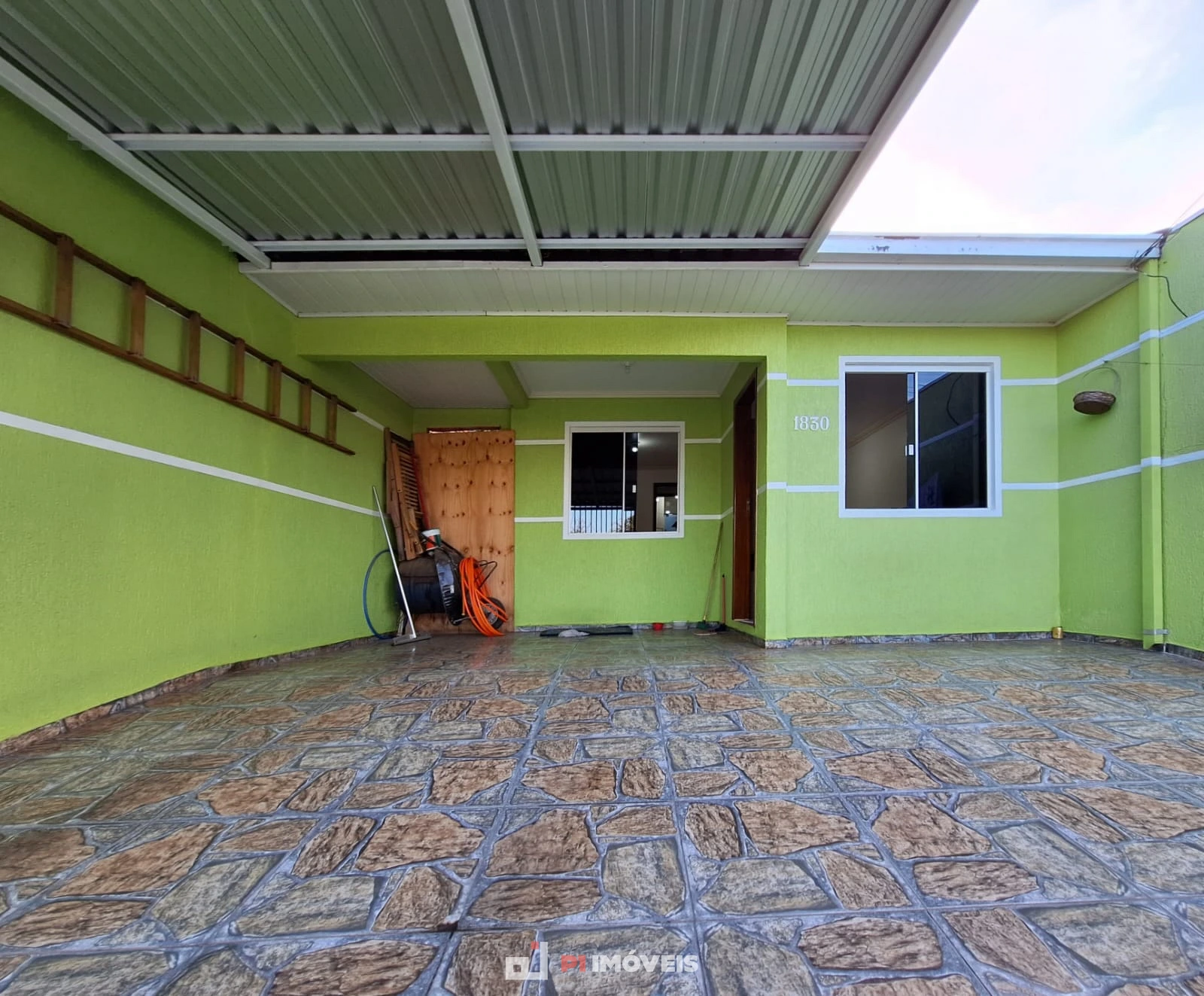 Casa Na Nova Russia Com 2 Quartos.