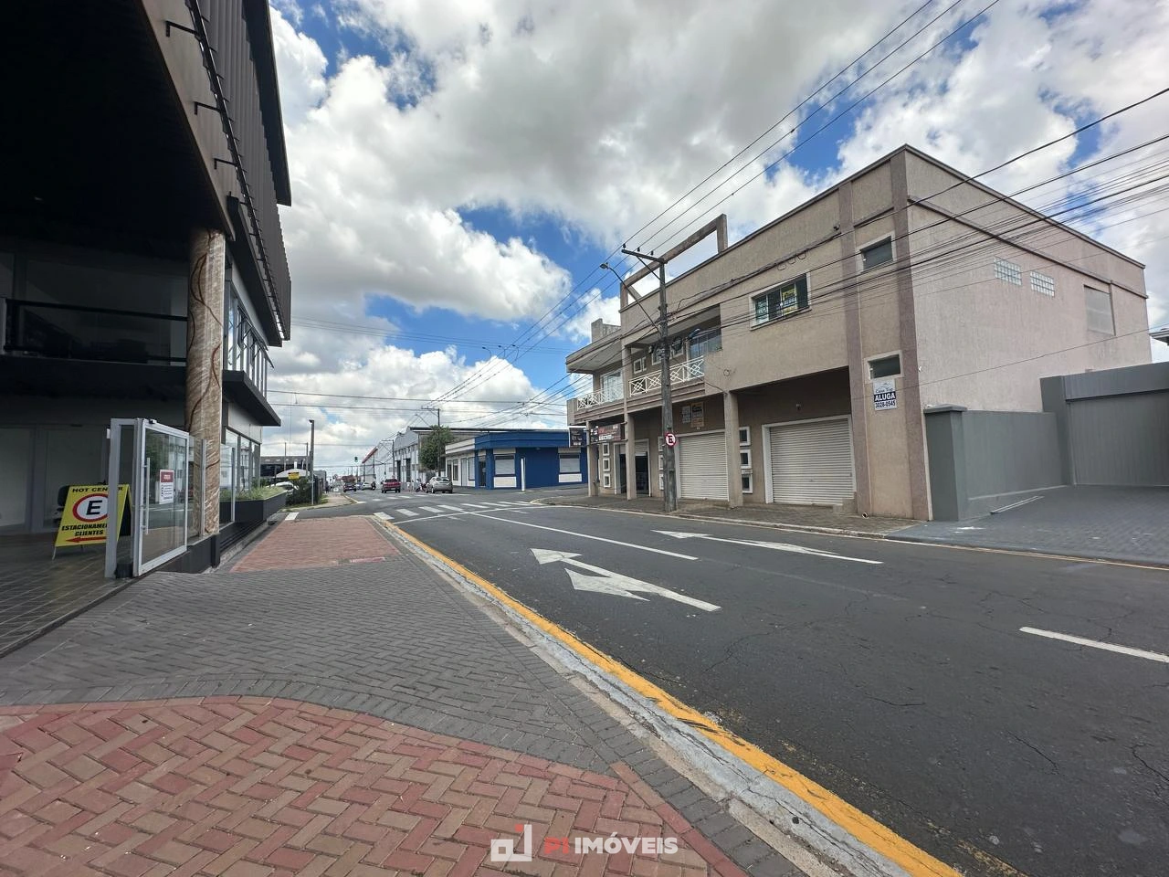 Sala Comercial Na Nova Russia