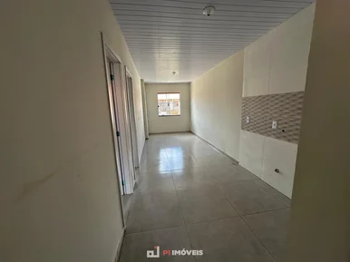 Casa 2 Quartos No Bairro Neves