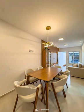 Sobrado No Bairro São José Mobiliado