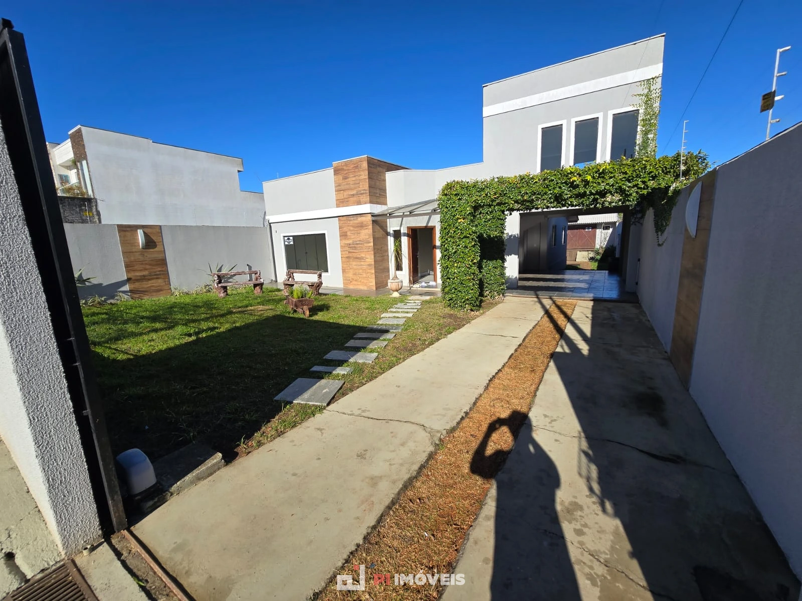 Casa No Jardim Carvalho Para Locação.