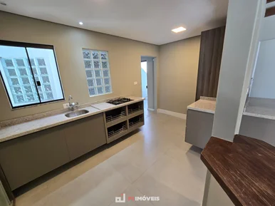 Casa No Jardim Carvalho Para Locação.