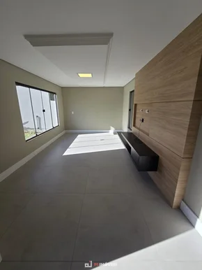 Casa No Jardim Carvalho Para Locação.