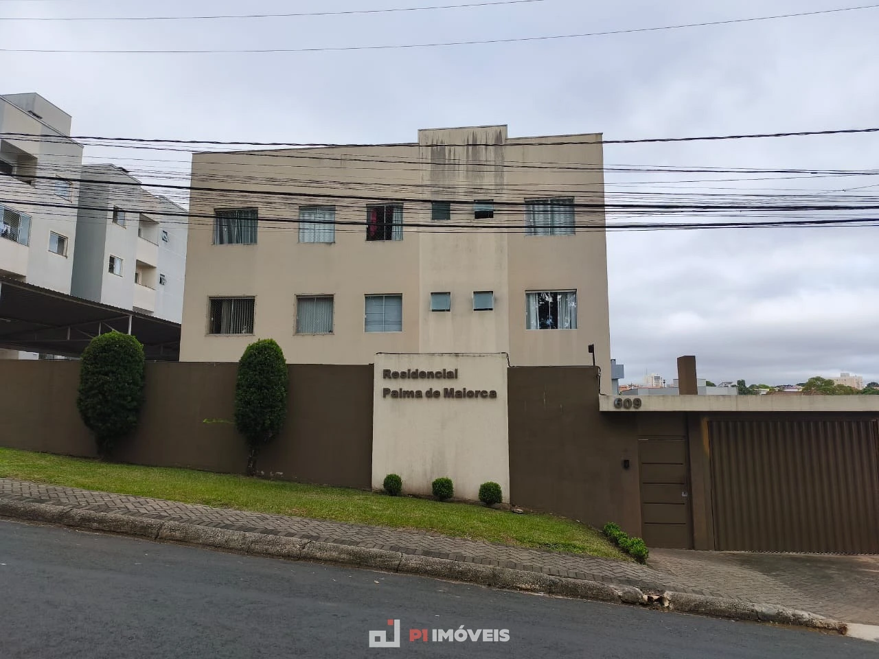 Jardim Carvalho / Apartamento Mobiliado.