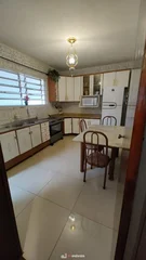 <strong>EXCELENTE RESIDÊNCIA COM POTENCIAL COMERCIAL NA RONDA</strong>