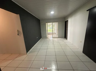 Casa No Bairro Orfas Para Locação