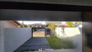 <strong>LINDA CASA NO BAIRO CARA-CARA</strong>