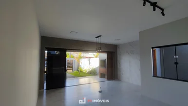 Linda Casa No Bairo Cara-cara