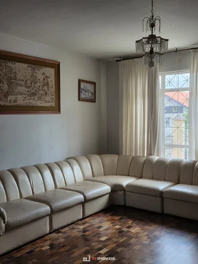 Casa Residencial / Comercial Proximo A Av. Anita Garibaldi.