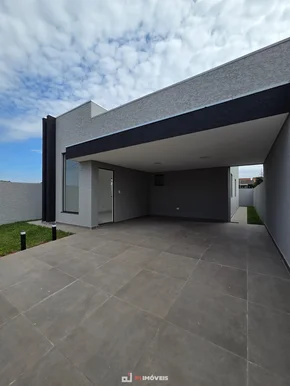 <strong>LINDA CASA NO LE PARC</strong>