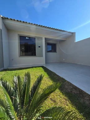 <strong>CASA COM 3 QUARTOS NO CONTORNO.</strong>