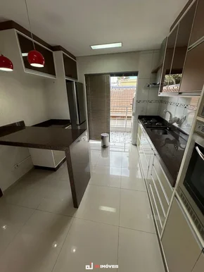 Excelente Apartamento Semi Mobiliado Em Uvaranas.