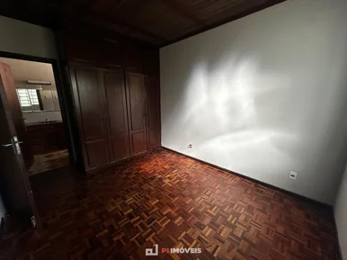 Casa Residêncial / Comercial Para Locação