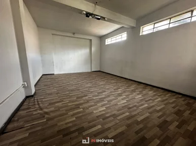 Casa Residêncial / Comercial Para Locação