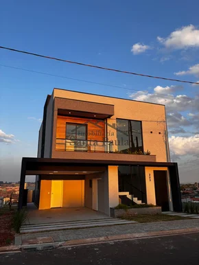 Sobrado Alto Padrão  - Condomínio Ecoville