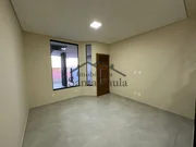 <strong>SOBRADO - JARDIM CANAÃ</strong>
