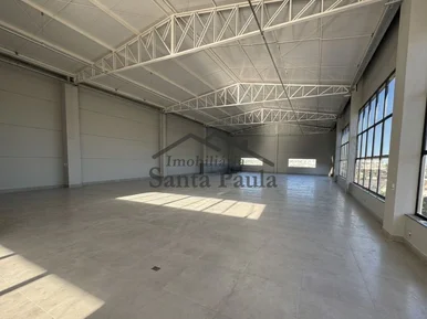 Barracão - Santa  Paula