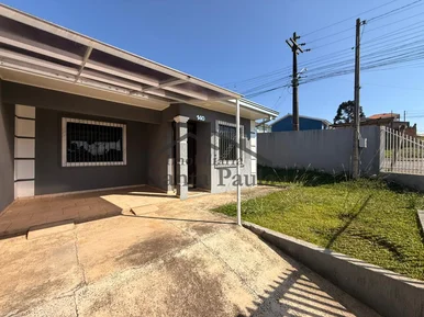 Casa De Esquina - Monte Belo