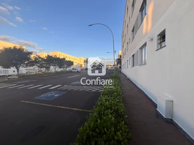 Apartamento No Cond. Purunã Em Uvaranas