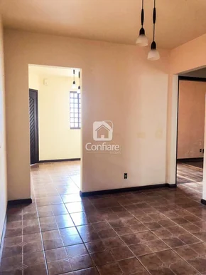 Casa No Orfãs Com 3 Quartos, Sendo 1 Suíte