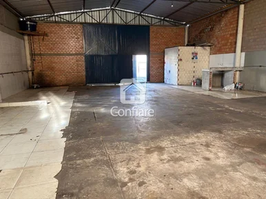 Barracão Próximo A Br