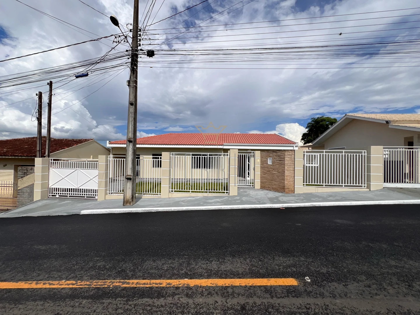 Compra e venda de imóveis em Castro, PR. Casas e Terrenos | Torriê