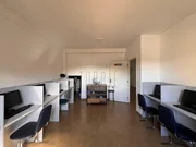 <strong>Sala Comercial em 02 Pisos, Lacustre, Castro-PR</strong>