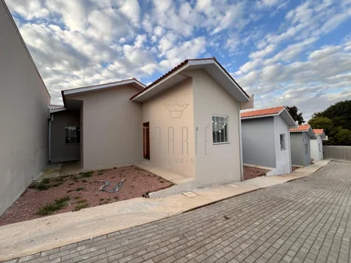 <strong>Casa, Un.03, Condomínio, na Vila Rio Branco, Castro-PR</strong>