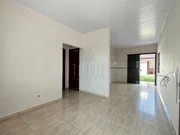 <strong>Casa, 02 Quartos, Jardim Colonial, Castro-PR</strong>