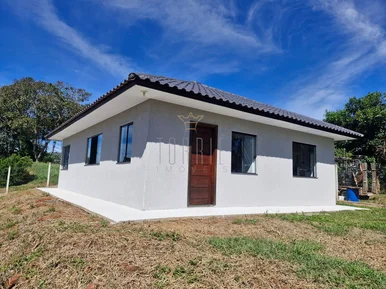 <strong>Casa, 03 Quartos, Jardim Bela Vista, Castro-PR</strong>