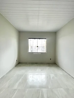 Casa Com Edícula no terraliz