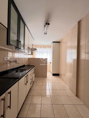 Apartamento De 3 Quartos No órfãs