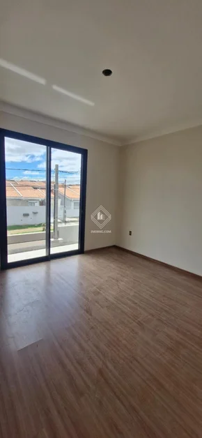 Sobrado Esquina Dona Marly