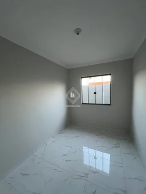 Casa Com Suíte E Terreno No São Marcos