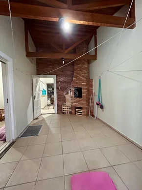 Casa De 3 Quartos Na Vila Estrela