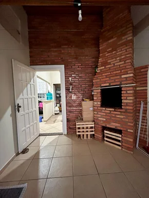 Casa De 3 Quartos Na Vila Estrela
