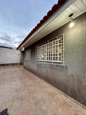 Casa De 3 Quartos Na Vila Estrela