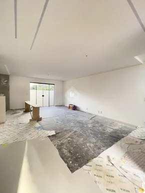 Sobrado De Esquina A Venda No Bairro órfãs