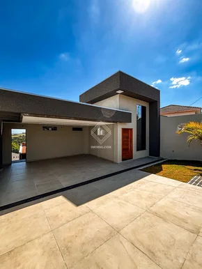 <strong>Casa individual a venda no Bairro Contorno/ Jardim Canaã</strong>