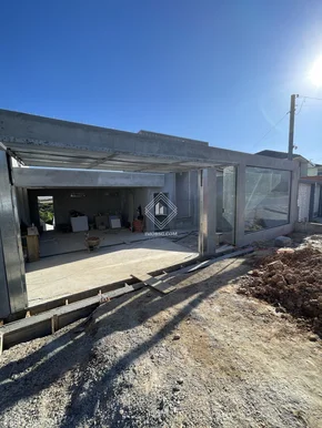 Casa Individual No Contorno