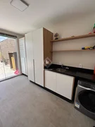<strong>Casa com Piscina no Jardim Carvalho</strong>