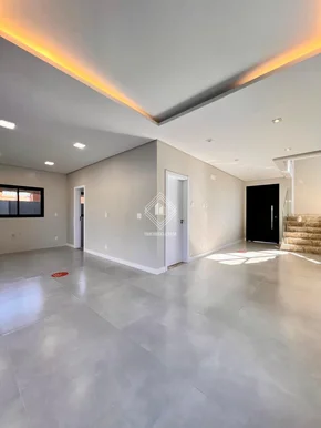 Casa No Condomínio La Riserva
