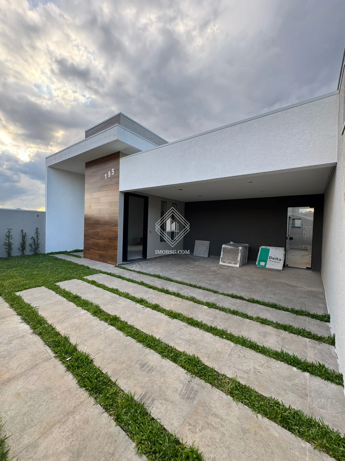 Casa De Excelente Padrão Em Condomínio