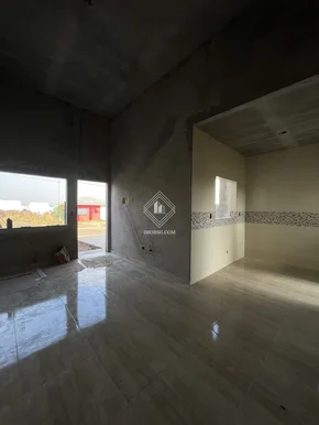 Casa Com 3 Quartos No Terraliz