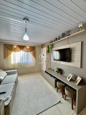 Casa Semimobiliada Em Uvaranas