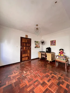 Casa Térrea - Bairro órfãs