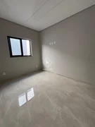 <strong>Residência de Esquina à Venda no Jardim Gianna</strong>