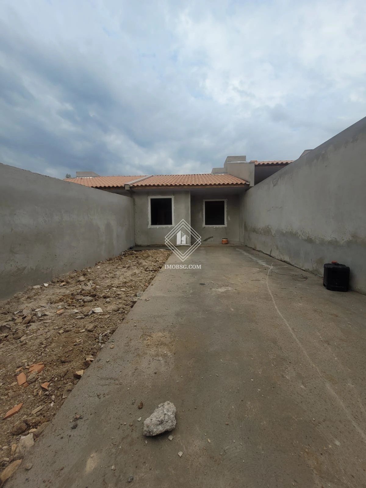 Casa Nova à Venda No Shangrilá  Bairro Contorno