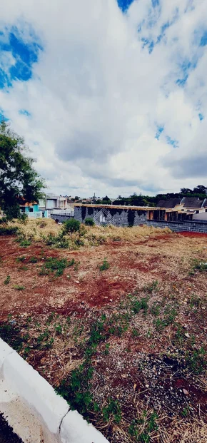 <strong>Exelente Terreno de ESQUINA medindo 380M²</strong>